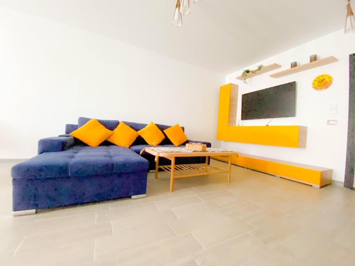 Ace Apartment Alezzi Beach Năvodari Exterior foto